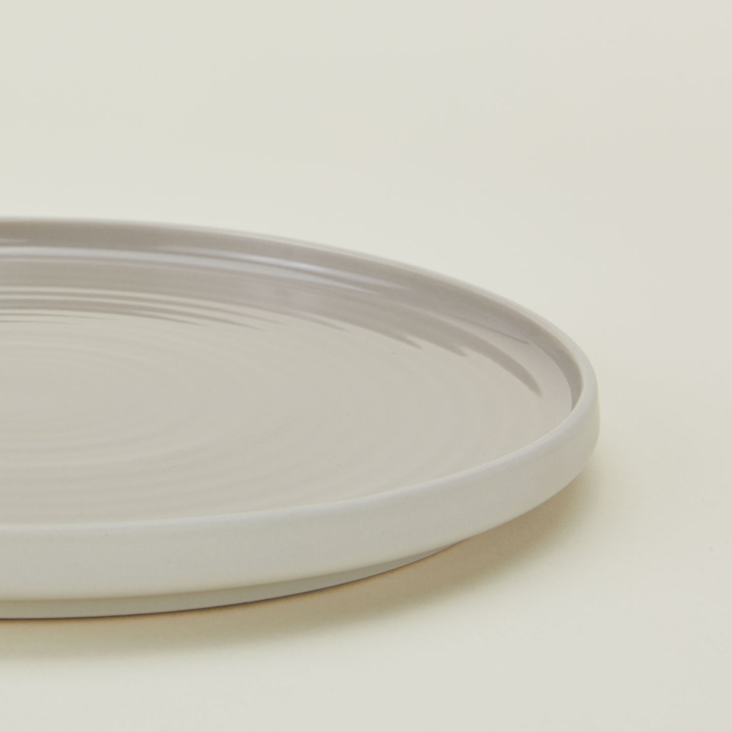 Close up of Essential Salad Plate in Light Grey.