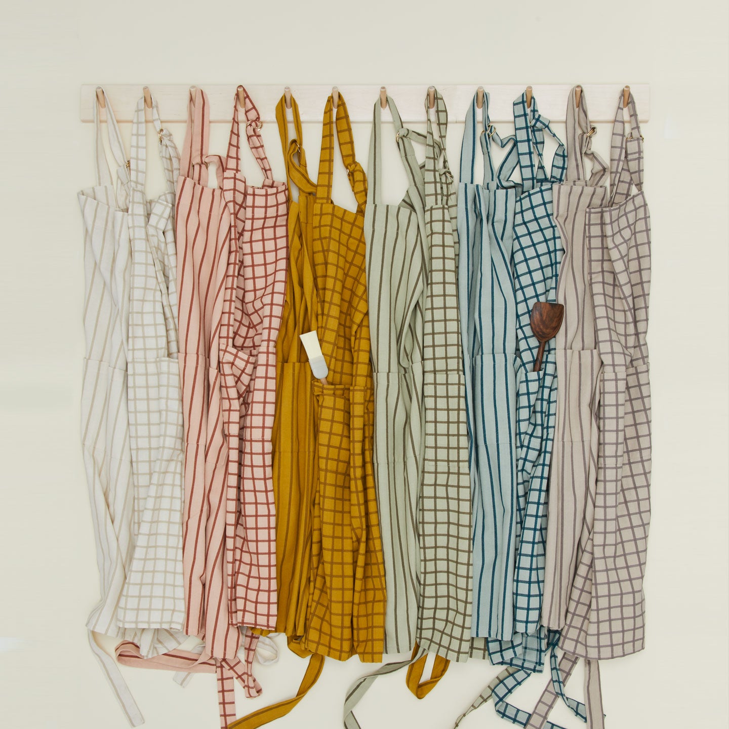 Essential Check Apron Light Grey/Dark Grey