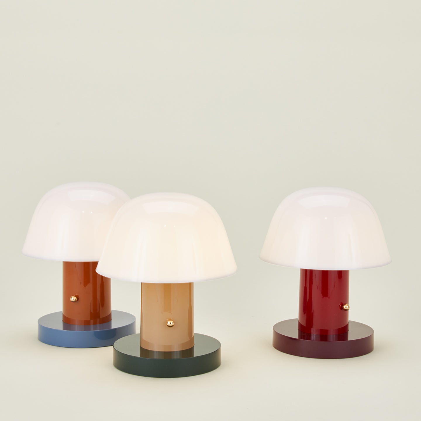 Setago lamp family in various colors