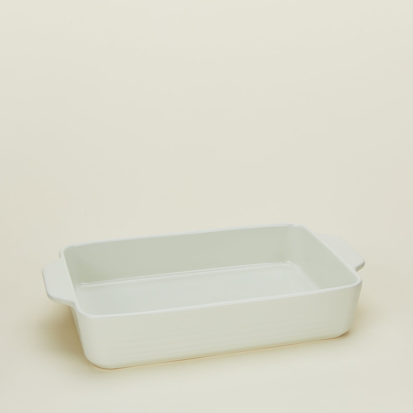9" x 13" essential bakeware in bone
