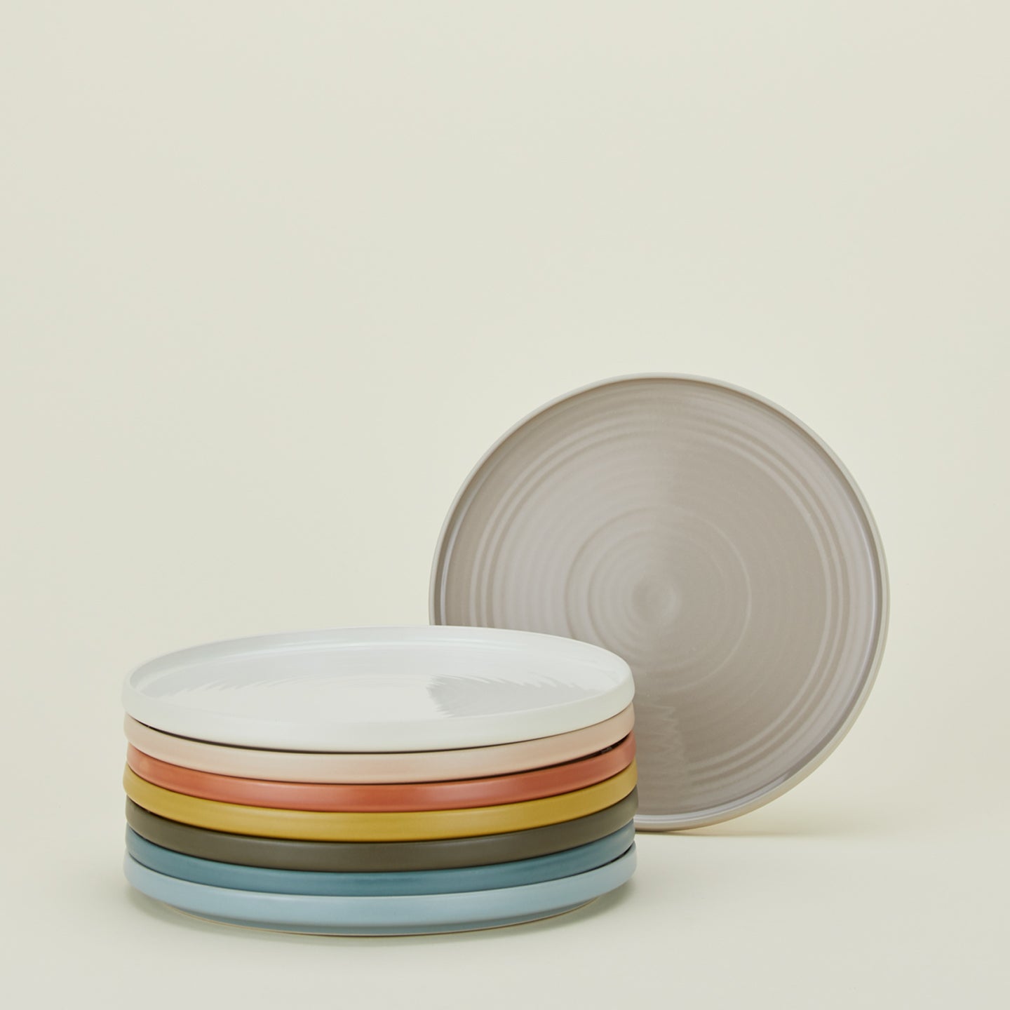 Essential dinnerware salad plates in various colors