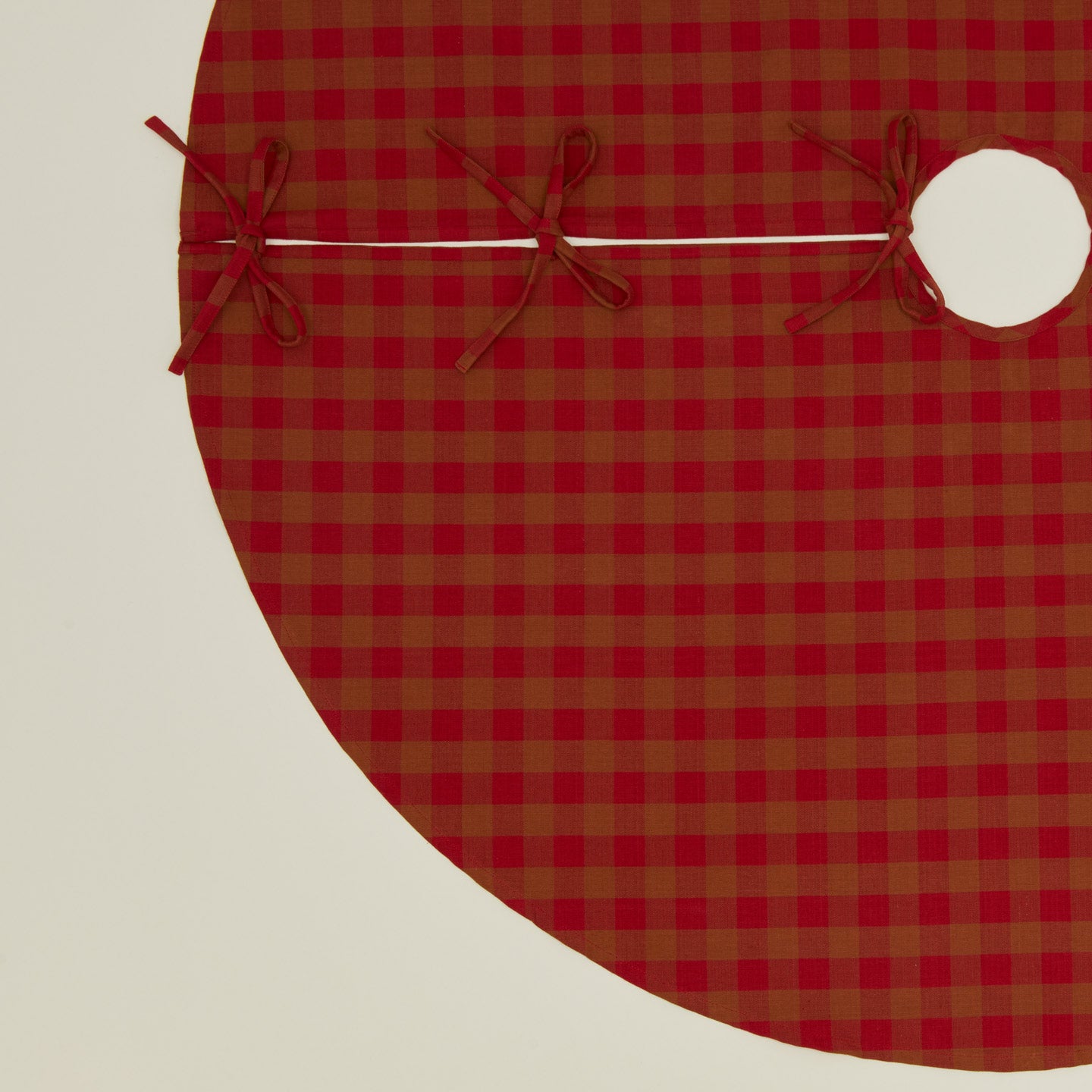 Essential GIngham Tree Skirt - Terracotta/Red