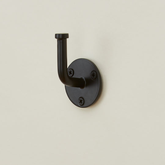 Essential Single Hook - Black