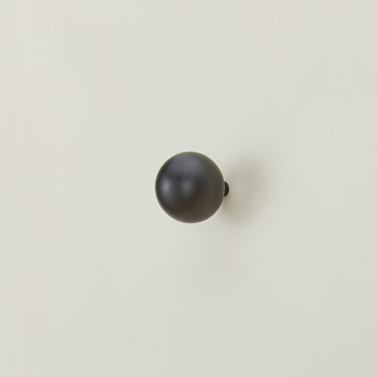 Essential Sphere Hook - Black