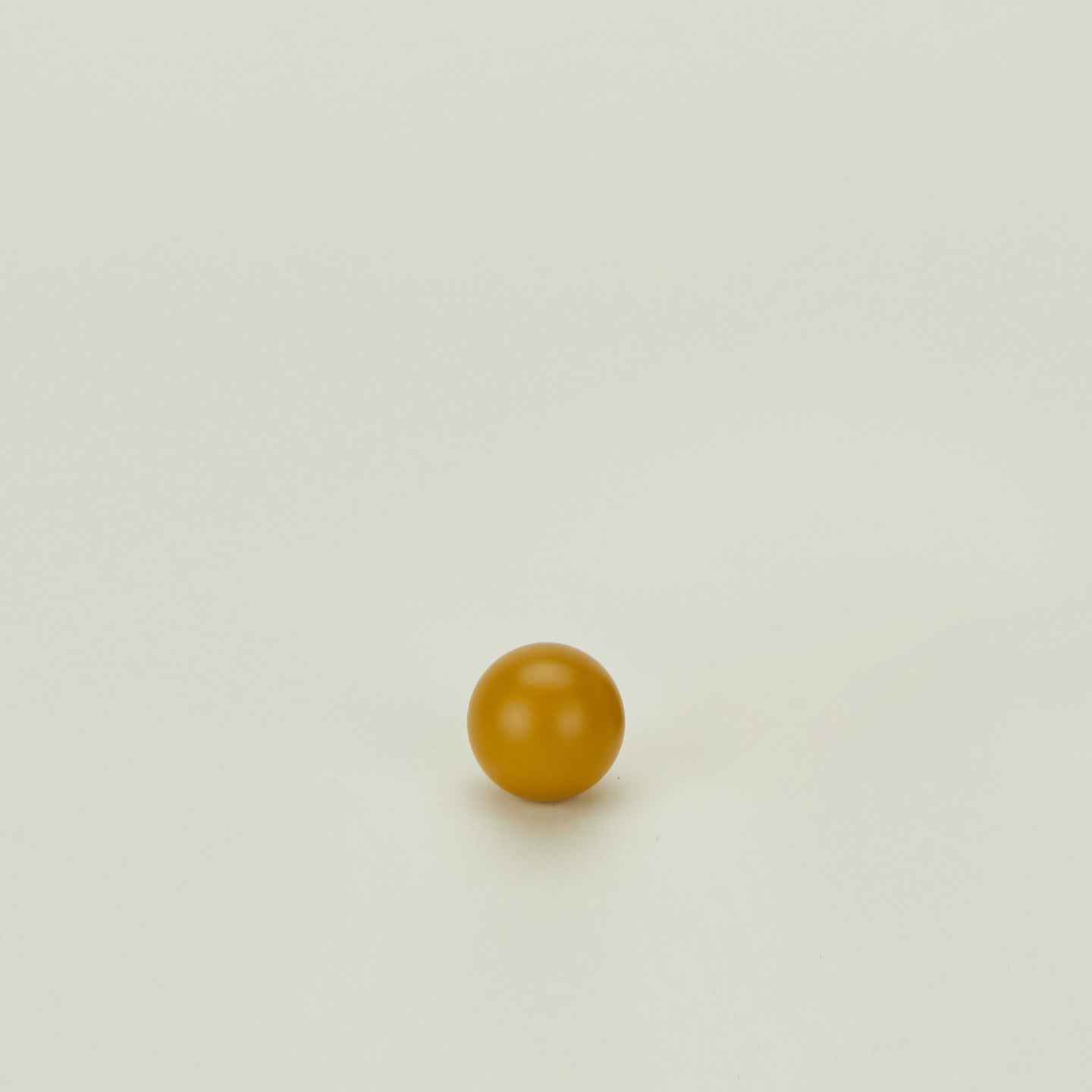 Small sphere knob in Mustard.