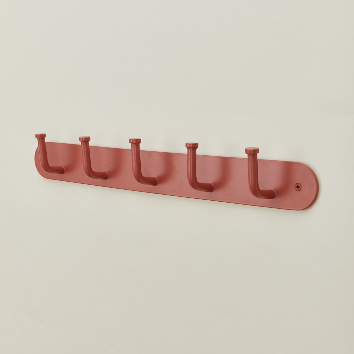 Essential hook rack in terracotta