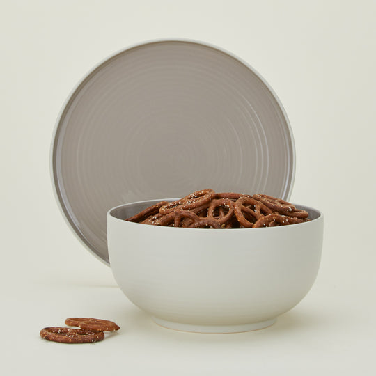 Essential Serveware, 2 Piece Set - Light Grey