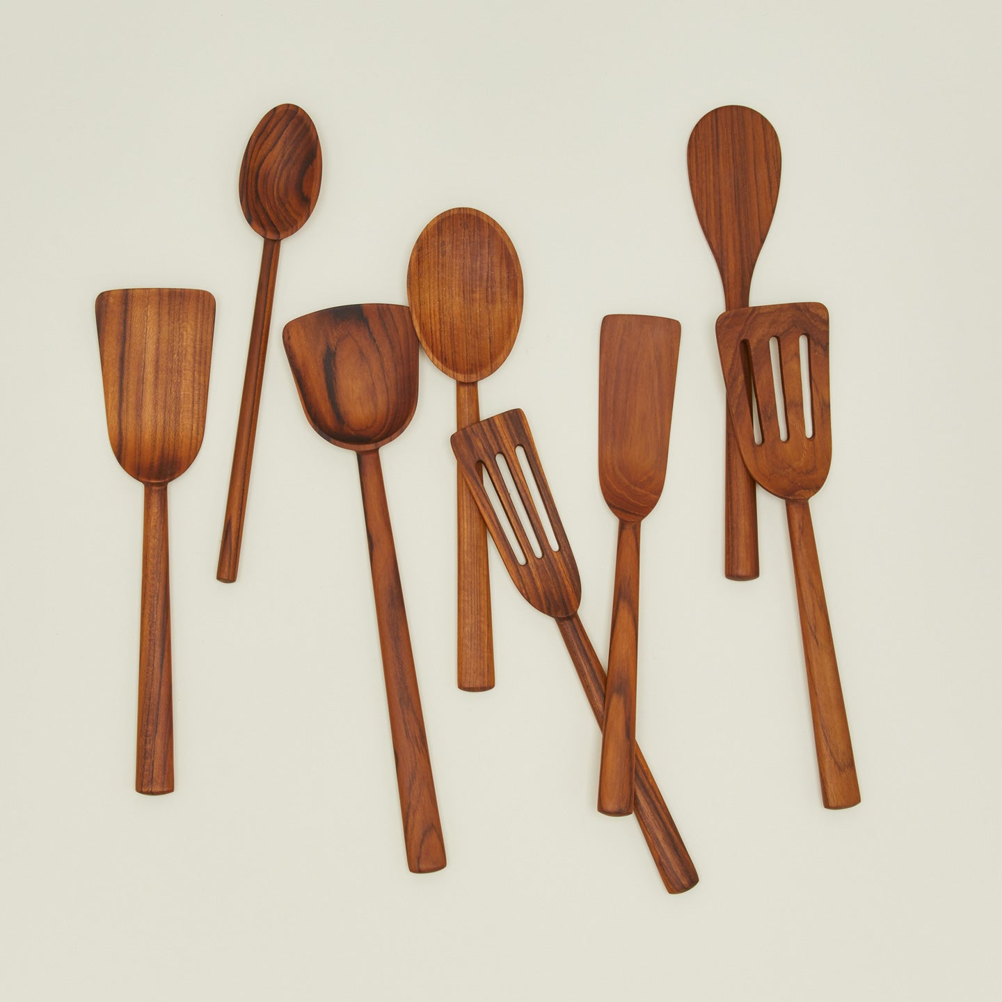 Teak utensil family