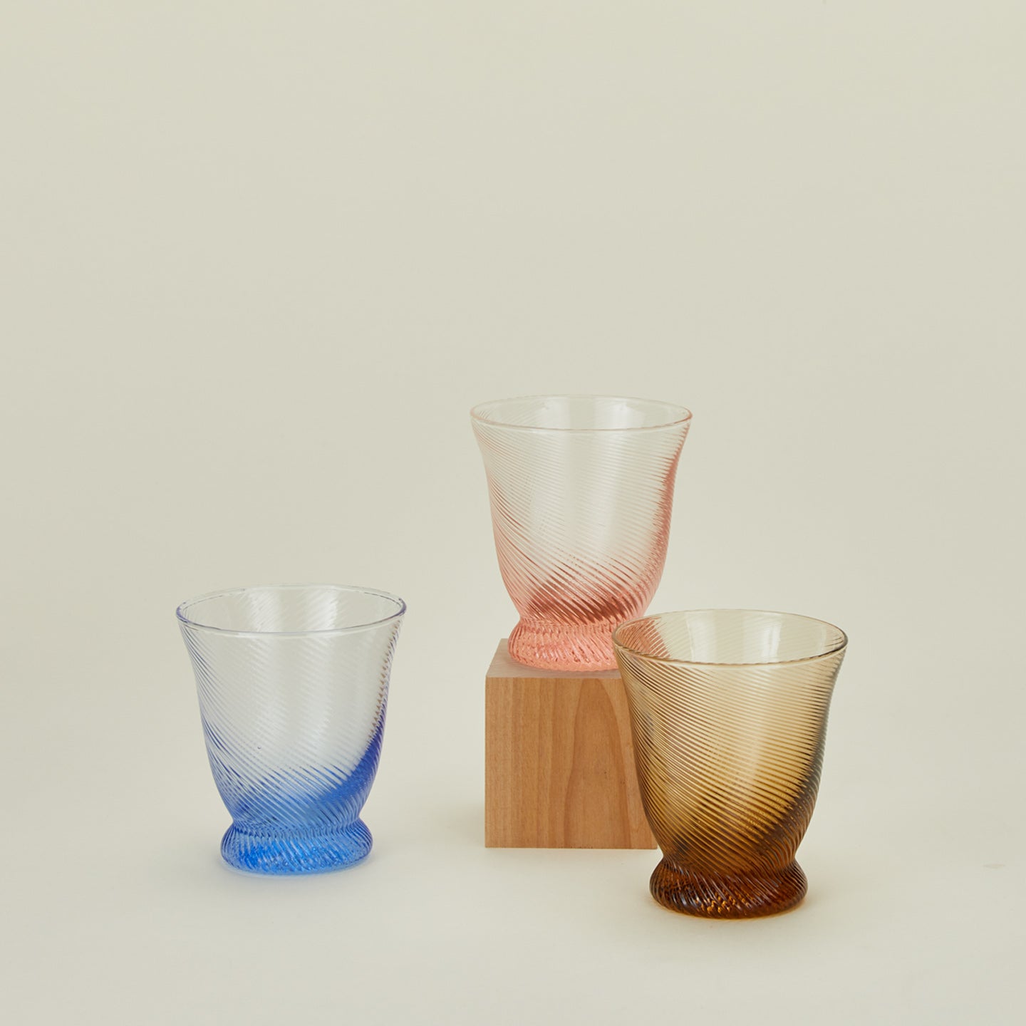 Sharland spiral tumbler family in various colors.