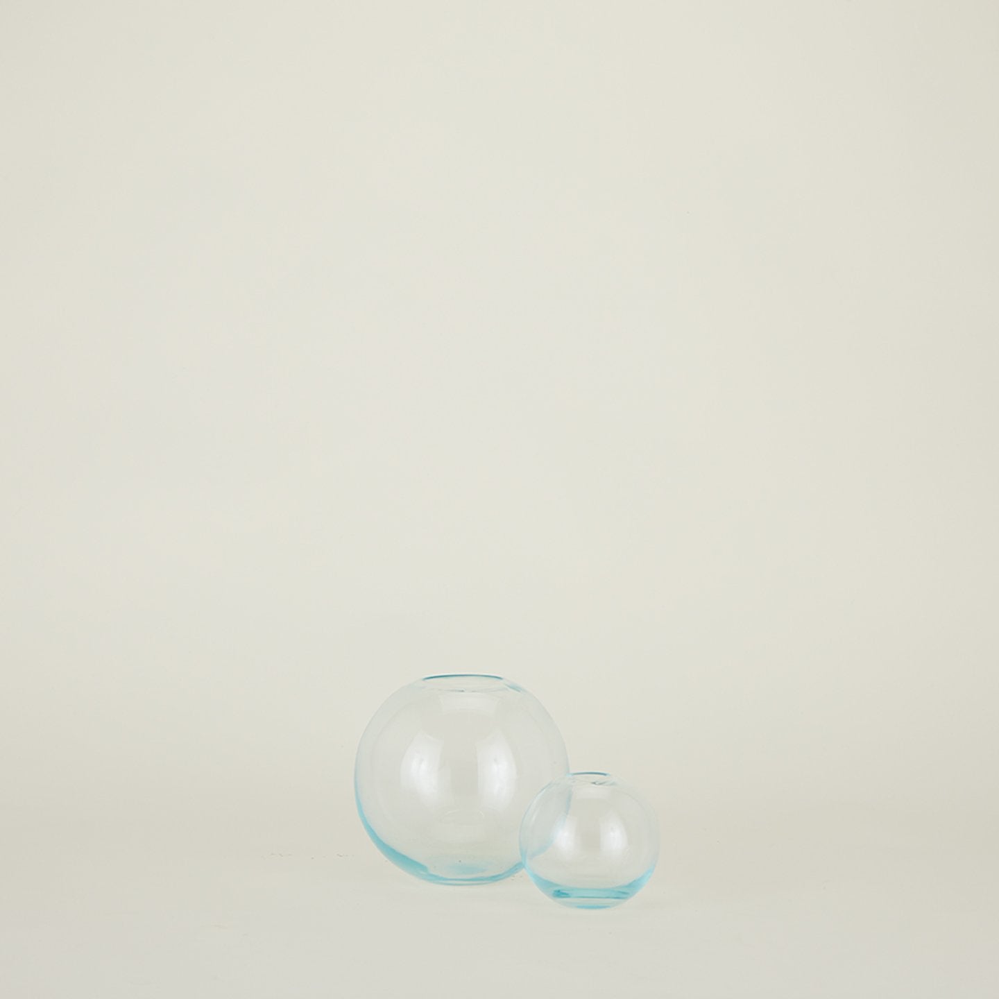 Aurora Sphere Vase - Sky