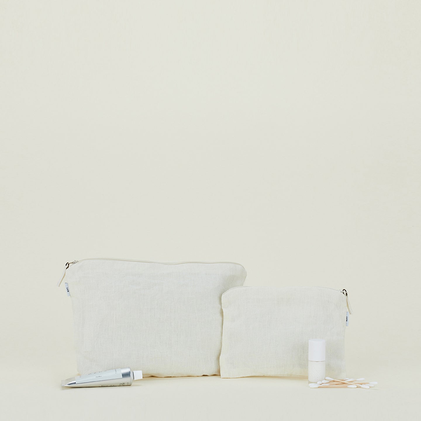 Simple Linen Zipper Pouch - Ivory