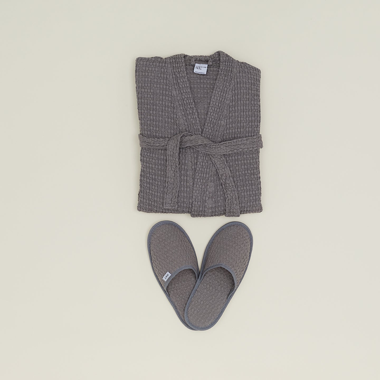 Simple Waffle Bath Robe - Dark Grey
